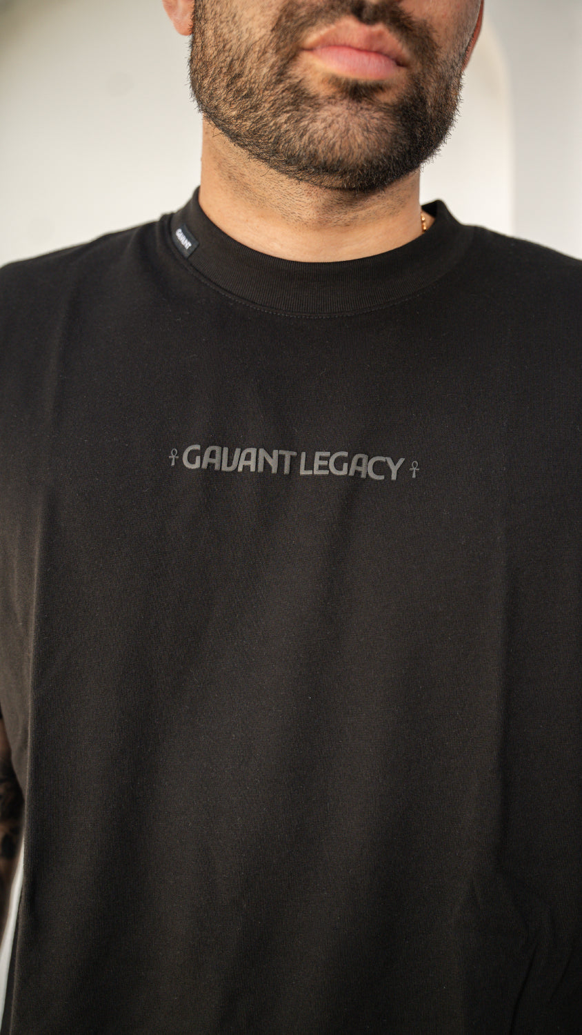 Camiseta oversize ESSENTIALS negra