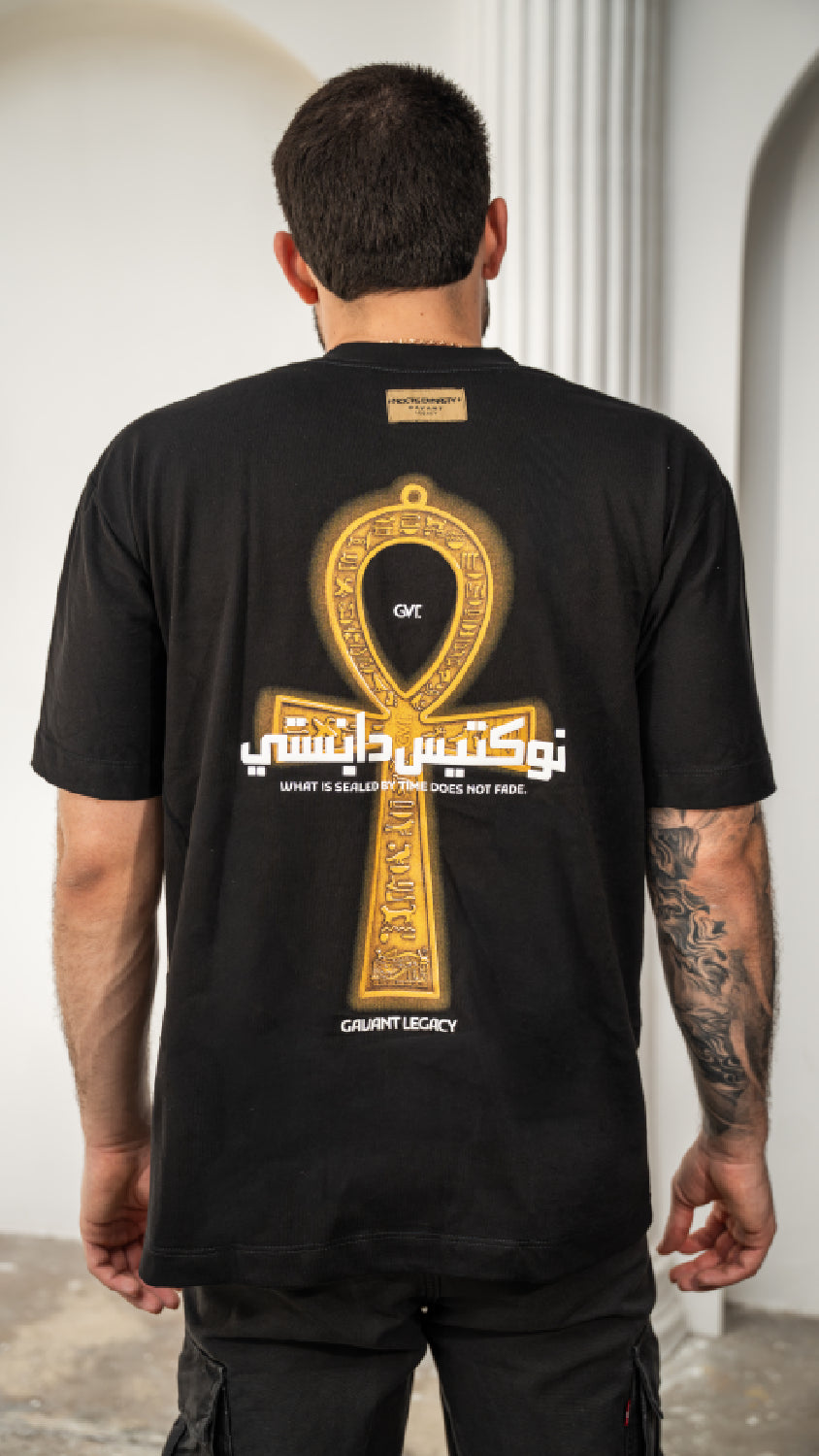 Camiseta oversize ANKH negra